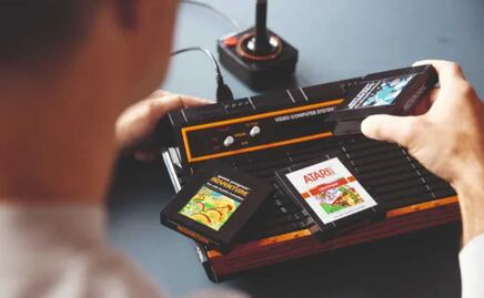 Atari celebra 50 años con su consola de LEGO