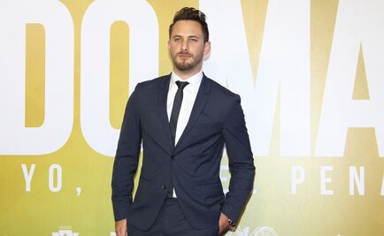 Sebastián Zurita toca de lejos la escena teatral