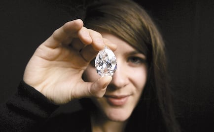 Millennials “brillan” por su desinterés en los diamantes 