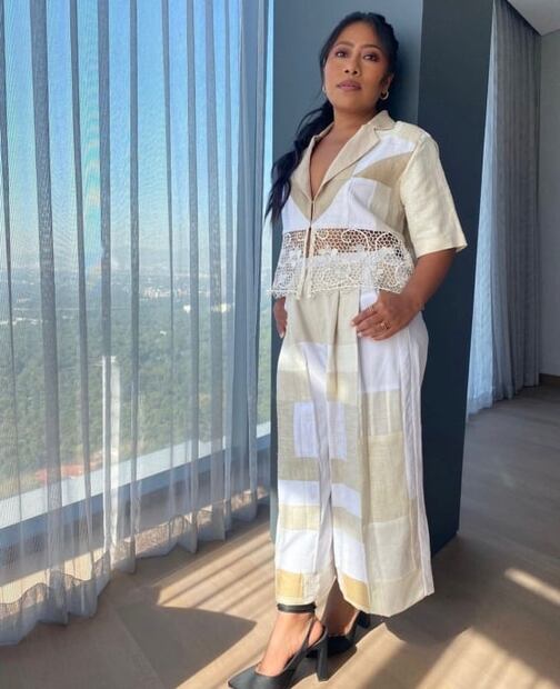 Yalitza Aparicio demuestra que tiene el look de invierno perfecto