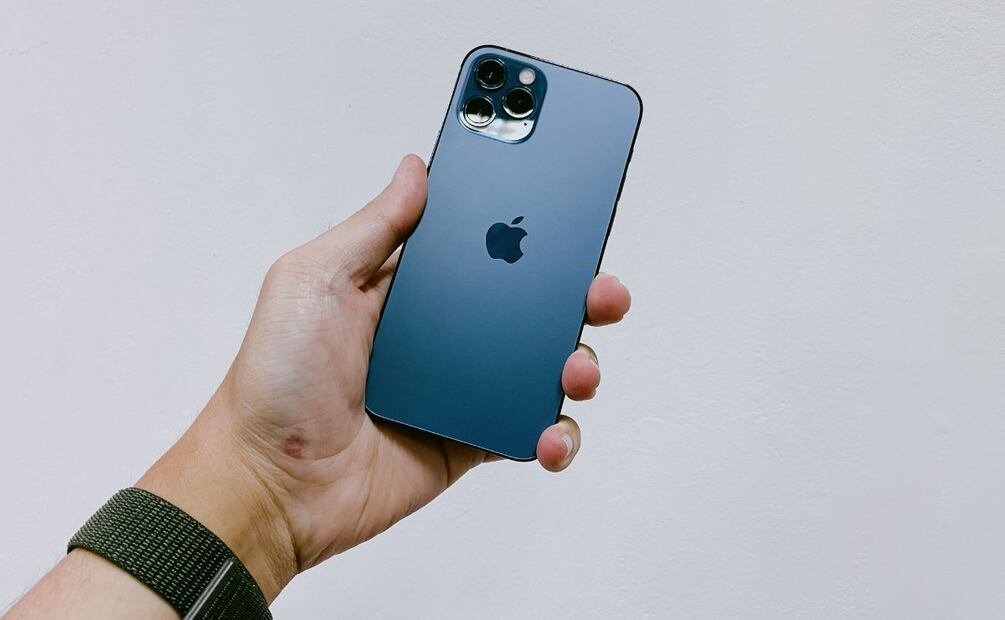 Botones de volumen en iPhone. Foto: Unsplash