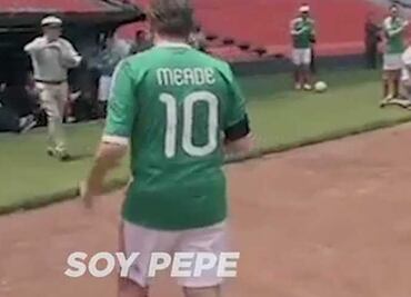 "Pérame, Andrés Manuel" dice Meade en video guapachoso