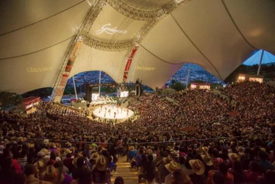 Vuelve la Guelaguetza. ¿Cuánto cuesta ir a la gran fiesta de Oaxaca?