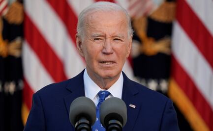 Indultos de Biden a altos funcionarios generan debate; busca prevenir procesos legales por Trump