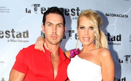 Lorena Herrera impacta con foto de su esposo