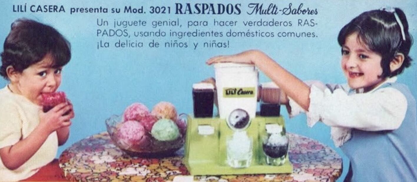 Publicidad de la máquina de raspados Lili Casera. Foto: Cortesía Angélica Adriana Sánchez Ortíz/ESPECIAL.