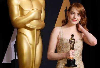 Emma Stone echa más fuego a la polémica del error del Oscar