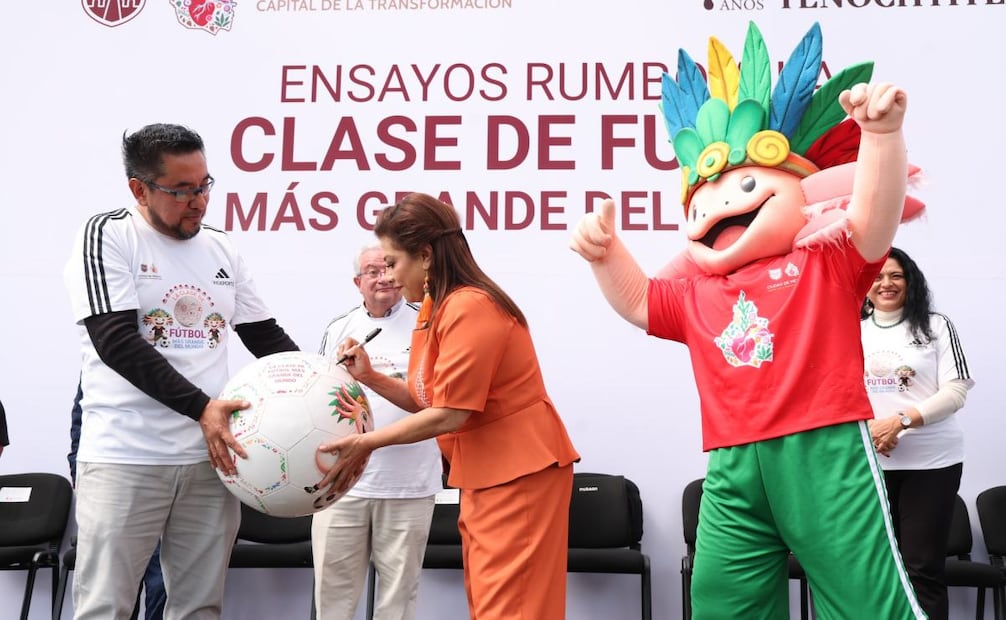 La mandataria capitalina llamó a la ciudadanía a proponer nombres para la imagen oficial.
Foto: Especial.