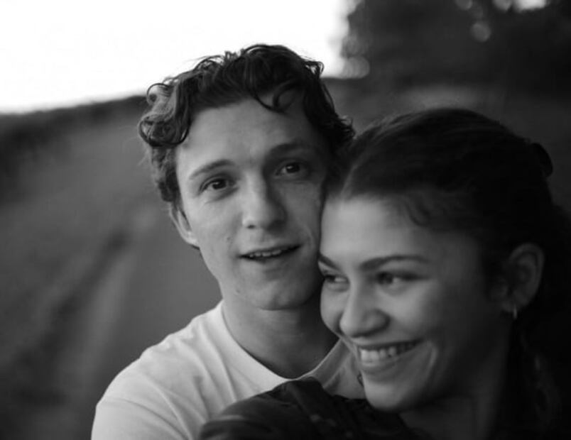 Zendaya y Tom Holland levantan suspiros con foto y romántico mensaje 