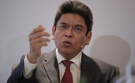 IFT formaliza controversia constitucional contra padrón de celulares