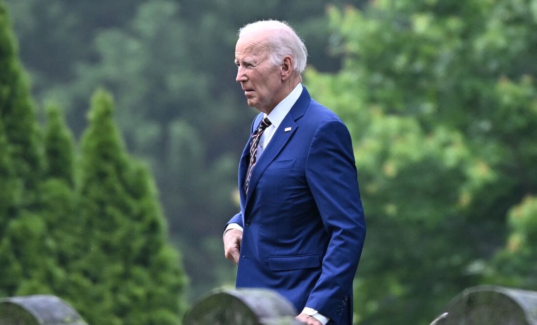 El expresidente Joe Biden llega a San José en la Iglesia Católica Brandywine para una misa conmemorativa en el décimo aniversario de la muerte del hijo del presidente, Beau Biden, en Wilmington, Delaware, el 30 de mayo de 2025. Foto: AFP