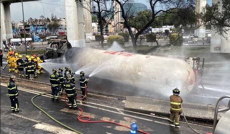 Se han celebrado acuerdos reparatorios con 78 víctimas tras explosión de pipa de gas en Iztapalapa: Fiscalía CDMX