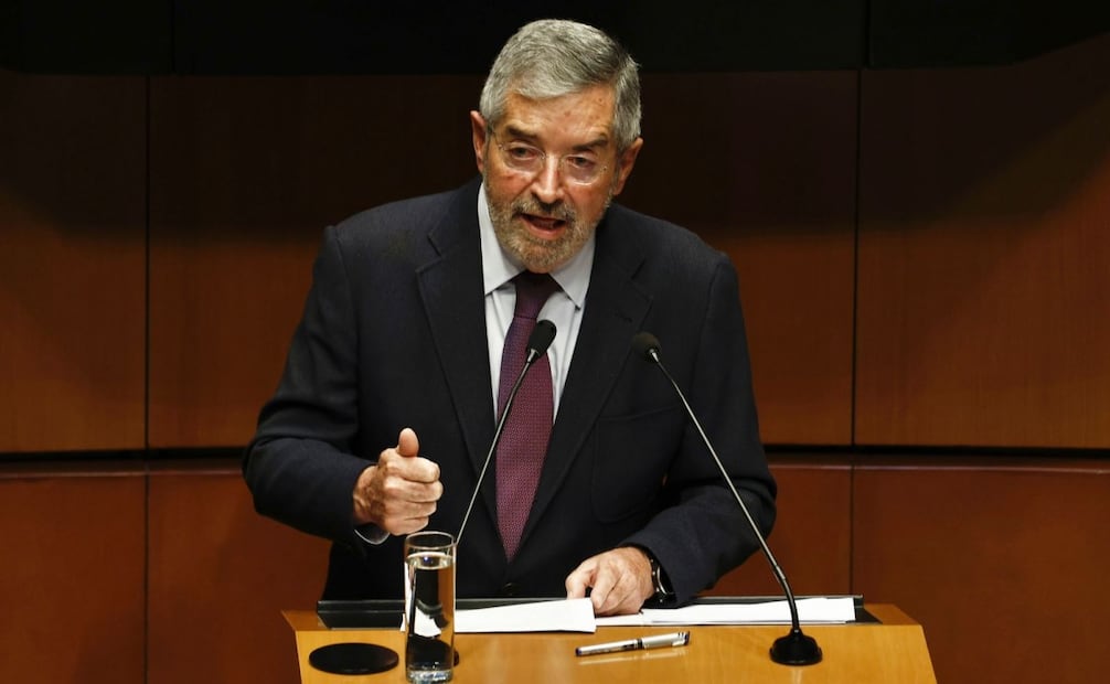El secretario de Relaciones Exteriores, Juan Ramón de la Fuente, comparece en el Senado de la República este miércoles 8 de octubre de 2025. Foto: Berenice Fregoso/ EL UNIVERSAL