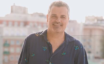 “Personajes gays tienen derecho a gozar del sexo”: guionista de “Élite”