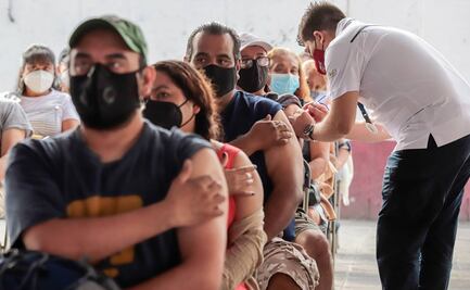 Inicia registro para refuerzo de dosis antiCovid para personas de 40 a 59 años