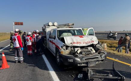 Neblina y quema de pastizal provocan choques múltiples en el Libramiento Bicentenario, Toluca; se reportan dos personas fallecidas