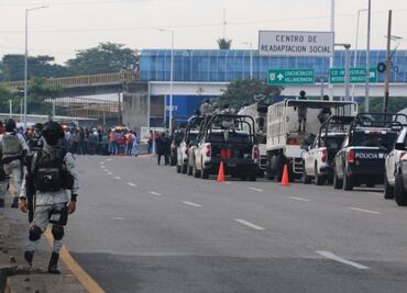 Javier May afirma que motín en reclusorio de Tabasco fue ocasionado por traslado de 2 reos; aseguran armamento, entre ellos, un fusil AR-15