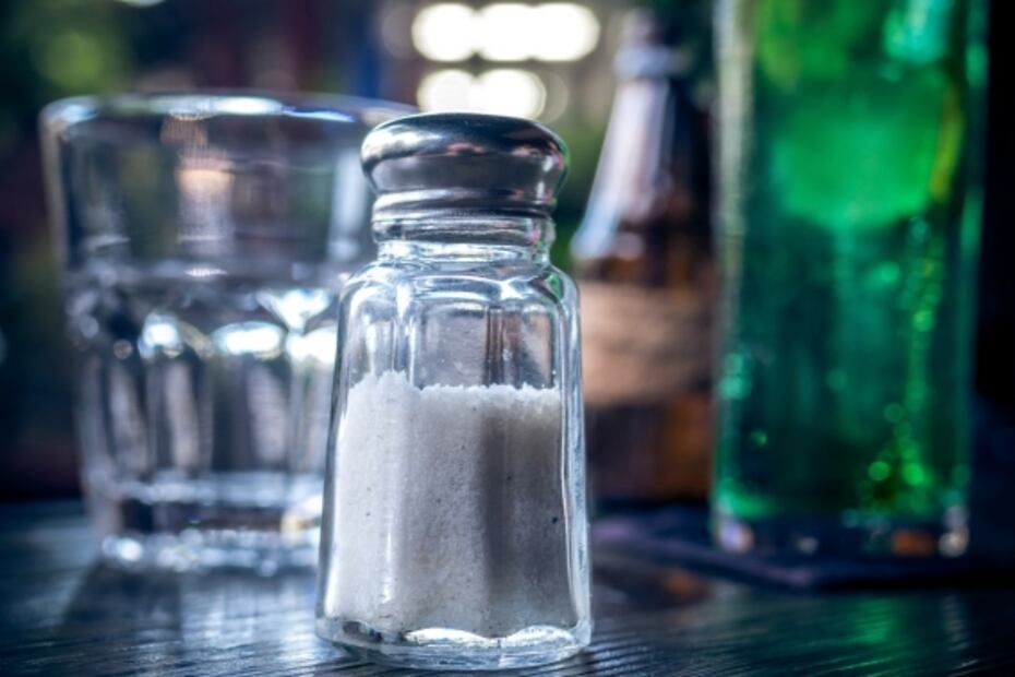 Aprende a quitarle el exceso de sal a la comida con estos trucos