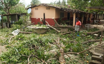 "Erick" afecta al menos 30 municipios de Guerrero; solicitarán declaratoria de desastre en varias regiones