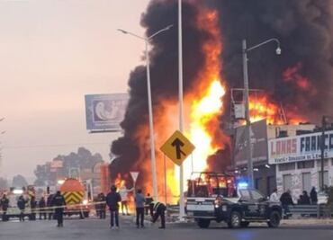 Reportan incendio en una bodega en Puebla; evacúan 300 metros a la redonda