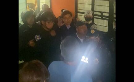 Video.“¡Fuera, que se vaya!”: Habitantes de Xochimilco corren a párroco de iglesia por cancelar feria anual