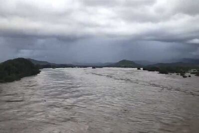 Cientos de familias sin luz y agua potable, saldo de "Willa" en Sinaloa