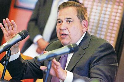 DEA va tras dueño de Altos Hornos