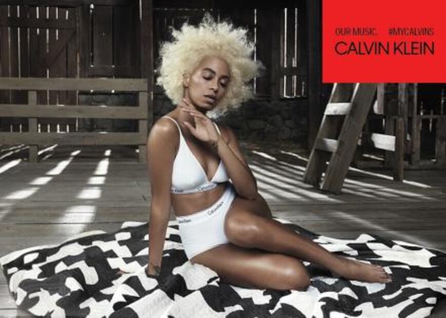 Descubre quiénes destronaron a Justin Bieber en la nueva campaña de Calvin Klein