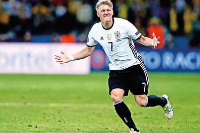 Gran debut y a media máquina