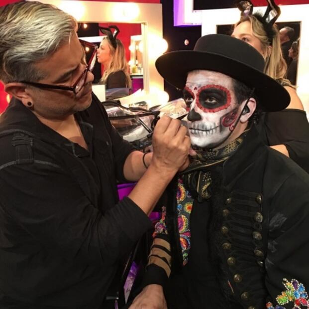 El maquillista mexicano que se codea con las estrellas de Hollywood
