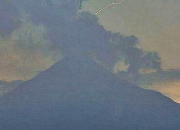Volcán de Colima mantiene constante actividad