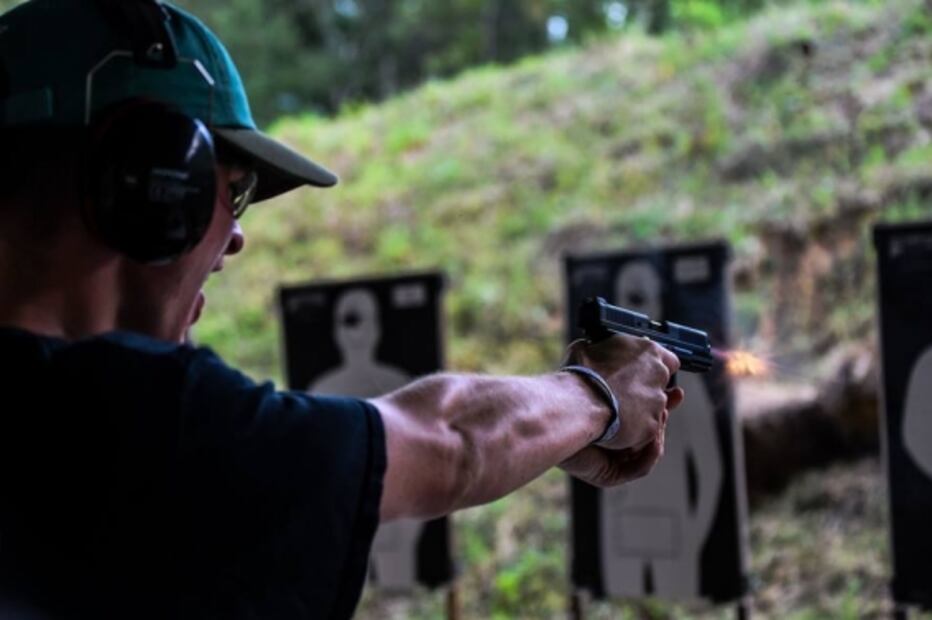 "Quiero ser capaz de protegerme": compran armas antes de las elecciones en EU