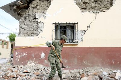 Suspenden clases en Guerrero; revisarán daños en escuelas por sismo