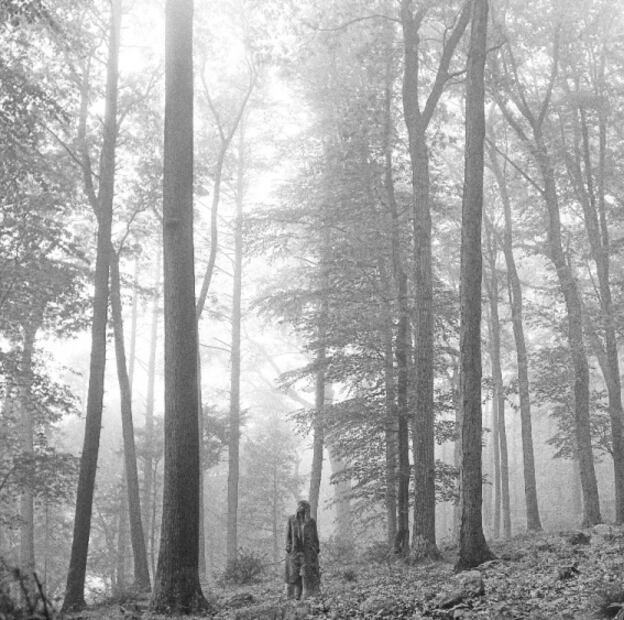 "Folklore", de Taylor Swift, vende 2 millones de copias en una semana