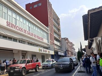 Trabajadores sindicalizados toman oficinas de la Secretaría de Salud en Veracruz
