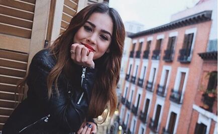 Seduce el escote de Danna Paola