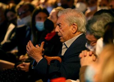 No quieren a Mario Vargas Llosa en la Academia Francesa de la lengua