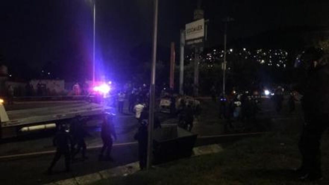 Federales liberan bloqueo de 20 horas en la México-Pachuca