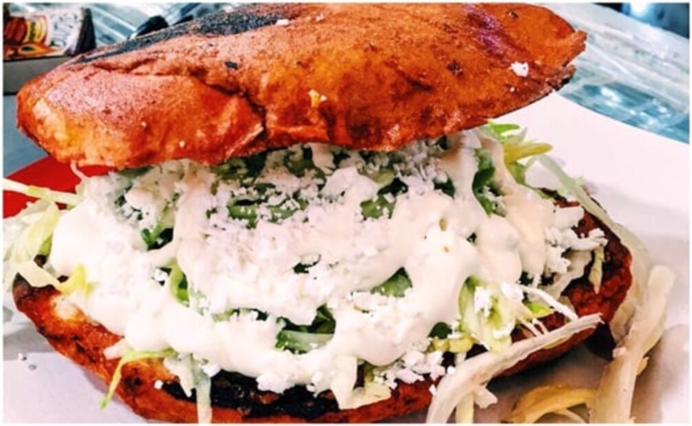 5 platillos con más calorías que el pozole 