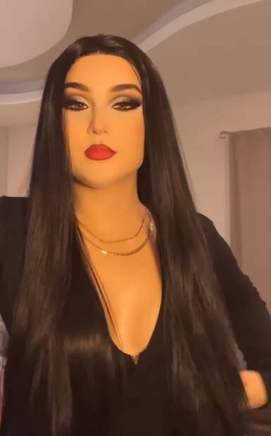 Melenie Carmona presume su disfraz de Halloween y la confunden con su mamá Alicia Villareal