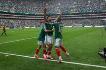 Raúl Jiménez se estrena como goleador en el Mundial 2026; alcanza a Jared Borgetti