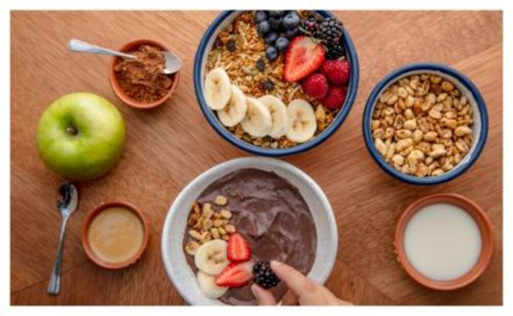 Baja de peso fácil y rico con los smoothie bowls
