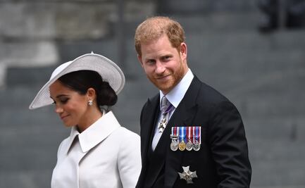 "Desaire" en la realeza por Meghan: Príncipe Harry rechazó cenar con Carlos III tras muerte de Isabel II