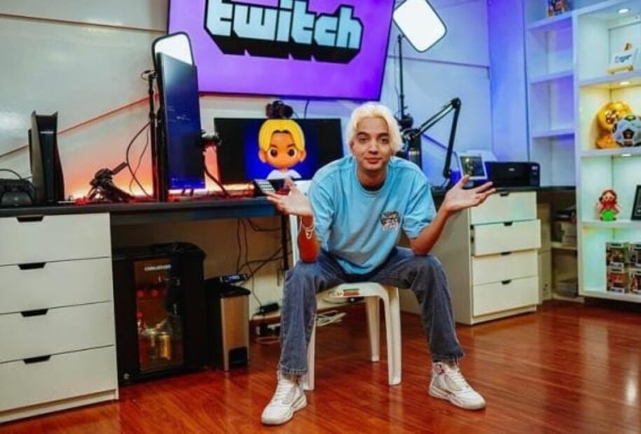 Streamer le promete a su mamá que conocerá a Chayanne; así responde el cantante