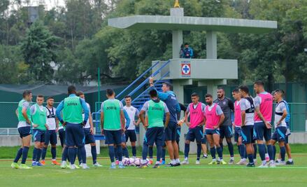 El Cruz Azul se encierra en pretemporada