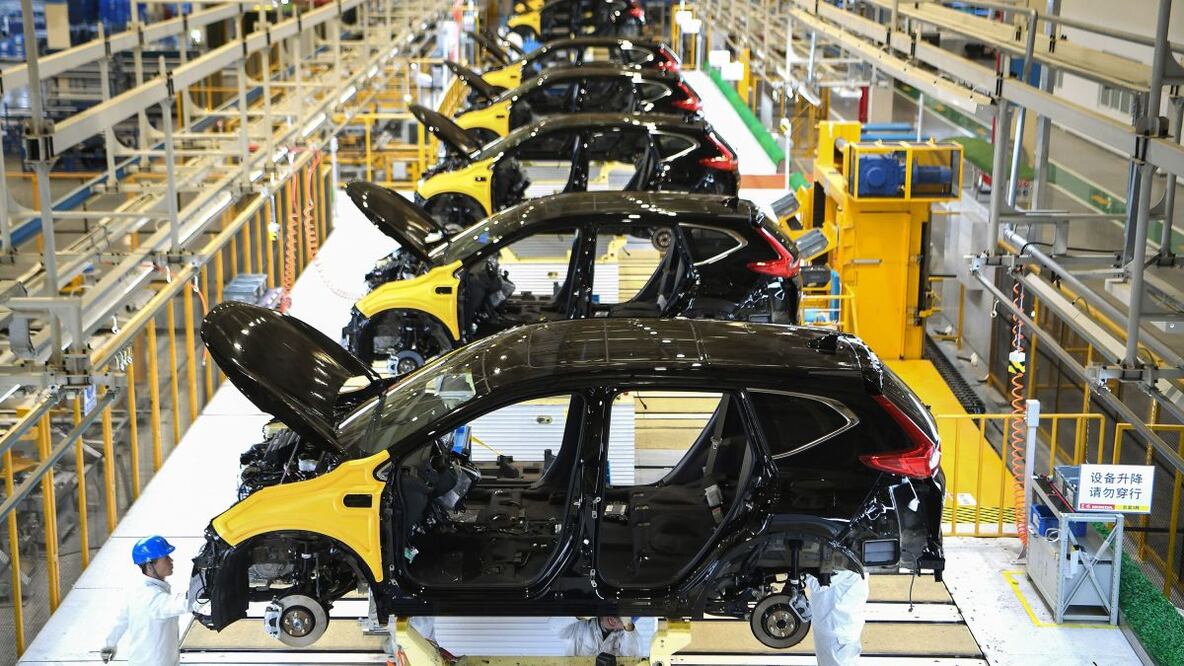 Ventas de autos en China registran aumento después de dos años