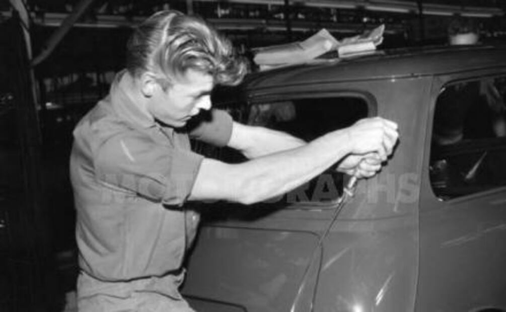 La relación entre David Bowie y los autos