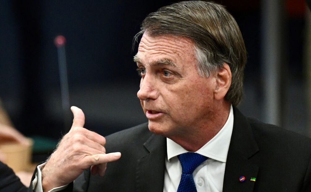 El principal líder de la derecha y la ultraderecha en Brasil se dice inocente y víctima de "persecución".  Foto: AFP