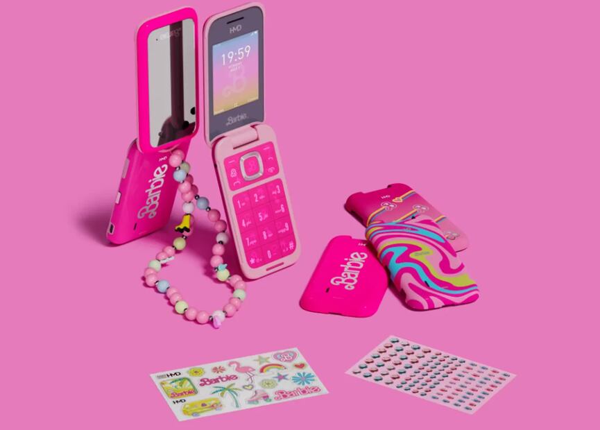 Celular de Barbie. Foto: HMD/Mattel