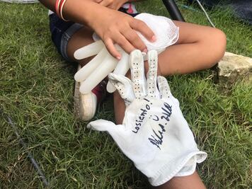 Mark Hubbard golpea a niña aficionada en el Mayakoba Classic